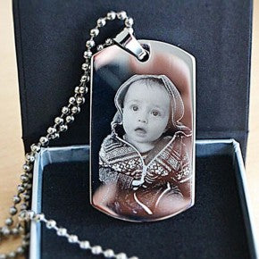 COLLAR FOTOGRABADO + BOX DE REGALO
